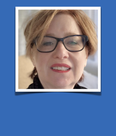 Liz Dubelman is the founder and CEO of VidLit Productions